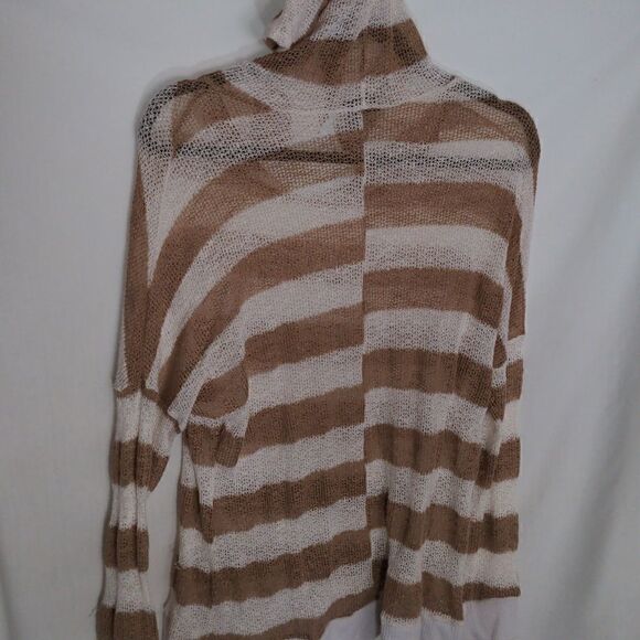 Rue 21 Hooded Knit Pullover - Picture 3 of 3